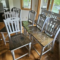Table And Chairs 