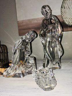 (3 piece) Manger nativity set Joseph Mary baby Jesus Christmas Holiday Catholic