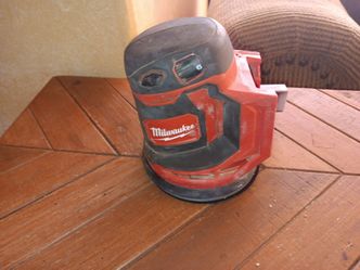 Milwaukee orbit circular sander