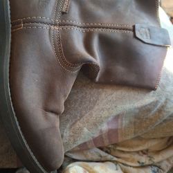 EsTABLO Leather Boots Size 3