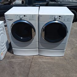 Washer And Gas Dryer 