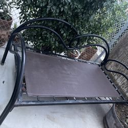 Vintage Style Daybed 