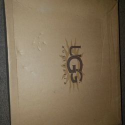 Suze 6 Girls(7 Women's)UGG's Boots In New Condition 