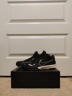 Nike Kobe 4 Protro Undefeated X Black Mamba Size 8.5
