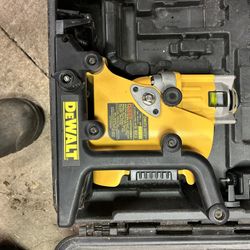 Dewalt Laser