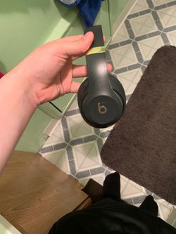 Beats studio threes