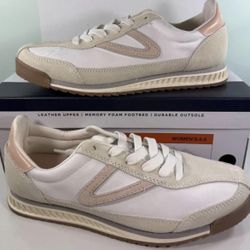 New Tretorn Women’s Jogger sneakers Hailey - size 6.5/ 7/ 7.5/ 8.5/ 9/ 10