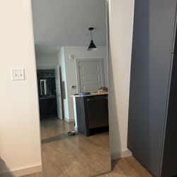 floor big mirror 30 3/4x77 1/8 " 