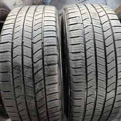Pair of 2 used tires 225/55/r17 ‼️ free instalation‼️