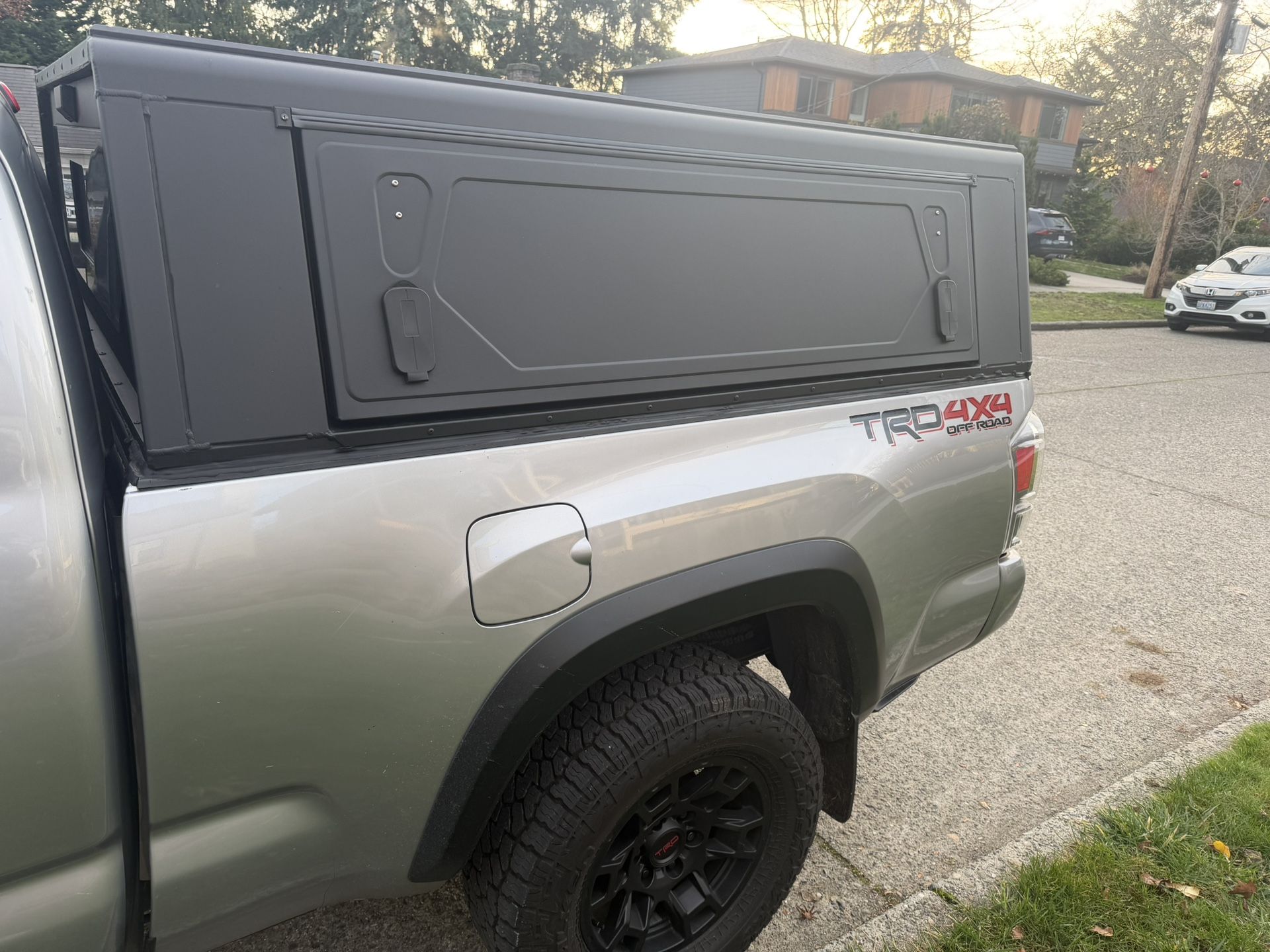 Alu-Cab Contour Canopy for 6 Foot Tacoma