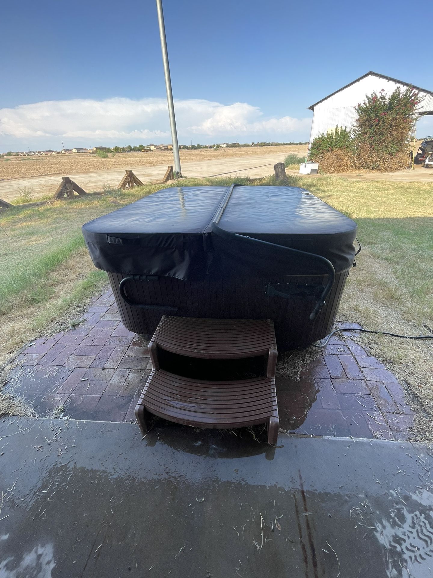 Jacuzzi Hot Tub