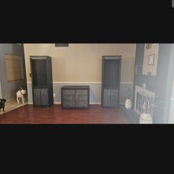 ASHLEY 3 PIECE ENTERTAINMENT CENTER 