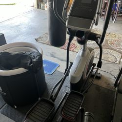 Pro-form Elliptical 