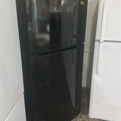 Frigidaire Top And Bottom Refrigerator