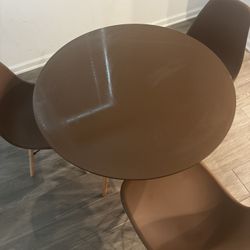 Dinning Table With Chairs Included 