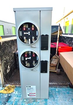 Eaton 1MP2122RRLB Dual Meter Socket 200A