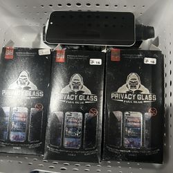 iPhone 16 Screen Protector Privacy 