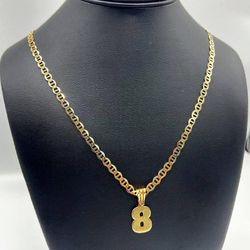 10k solid gold Mariner necklace chain with number "8" pendant made of 10k solid gold