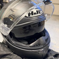 HJC C70 Motorcycle Helmet Size 2XL