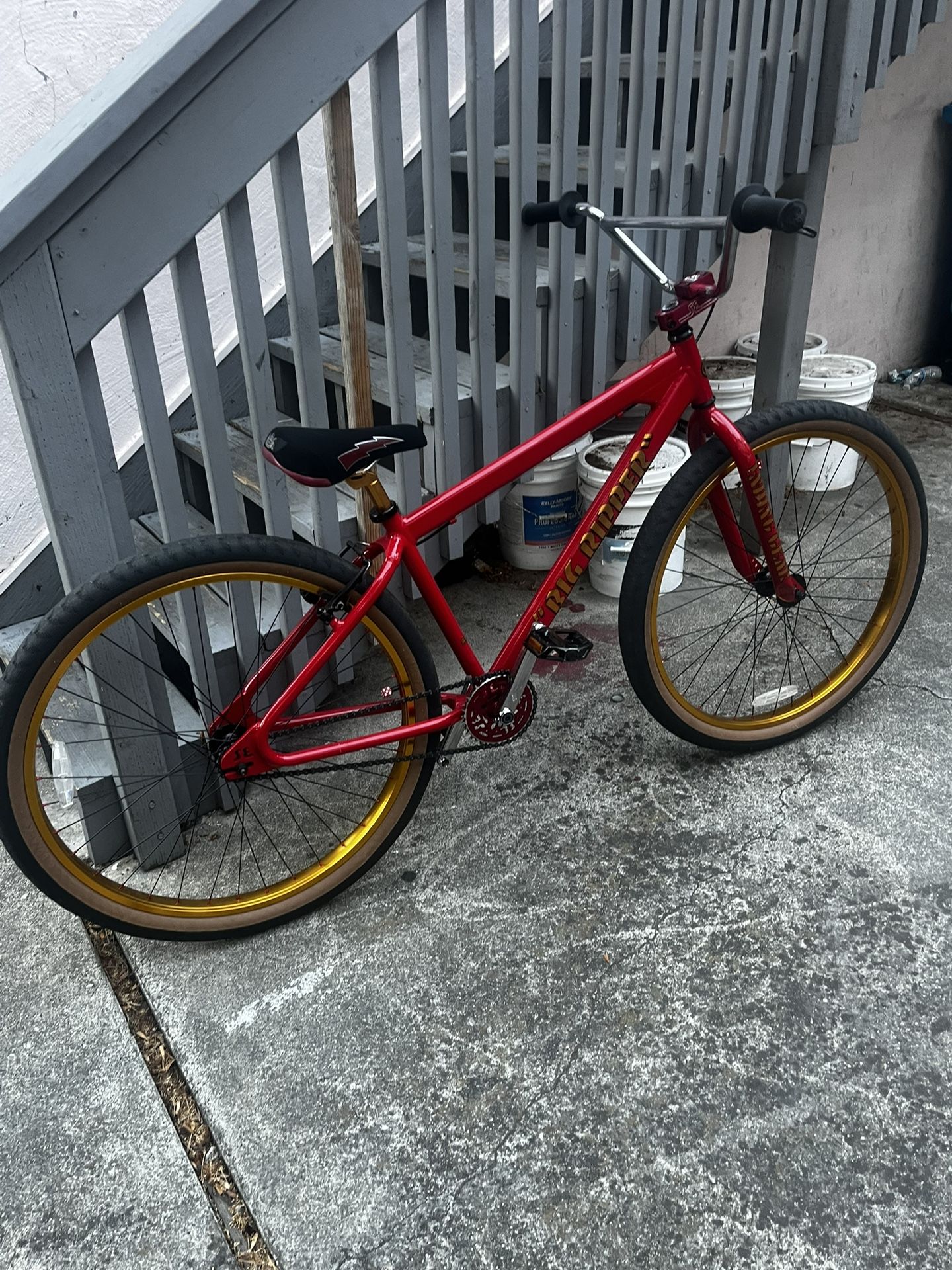 Big Ripper Se Bike 29 Inch Plus An Se Helmet