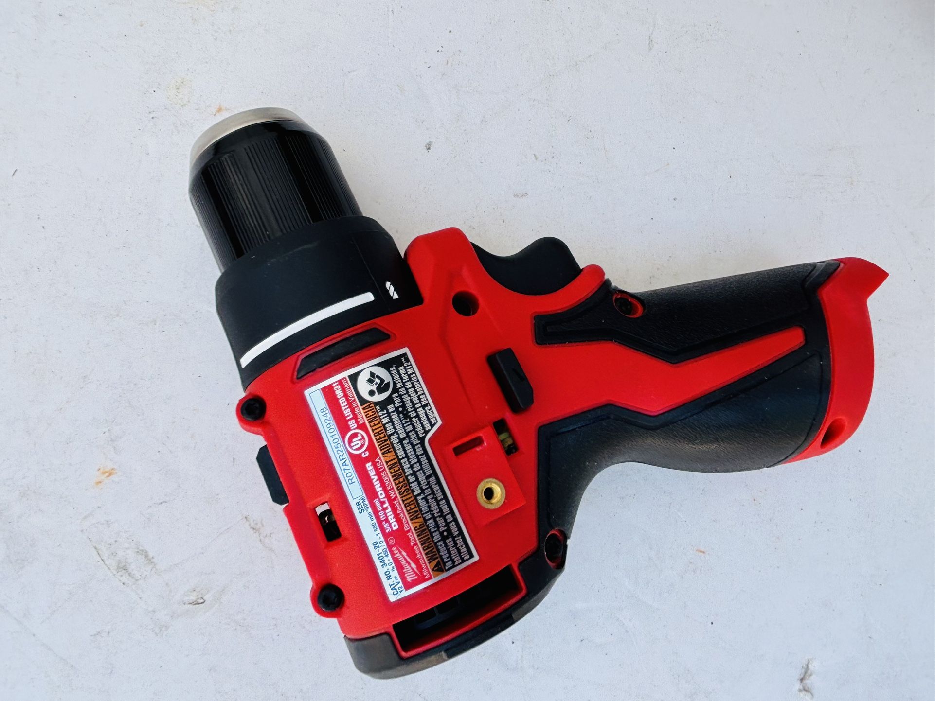 Milwaukee M12 12V 3/8" Brushless Subcompact Drill/Driver (Tool Only) – Model 3401-20