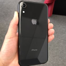 iPhone XR 64GB Unlocked Excellent Condition 
