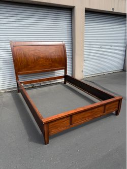 Mid Century Modern Queen Bedframe and Headboard by Somerton