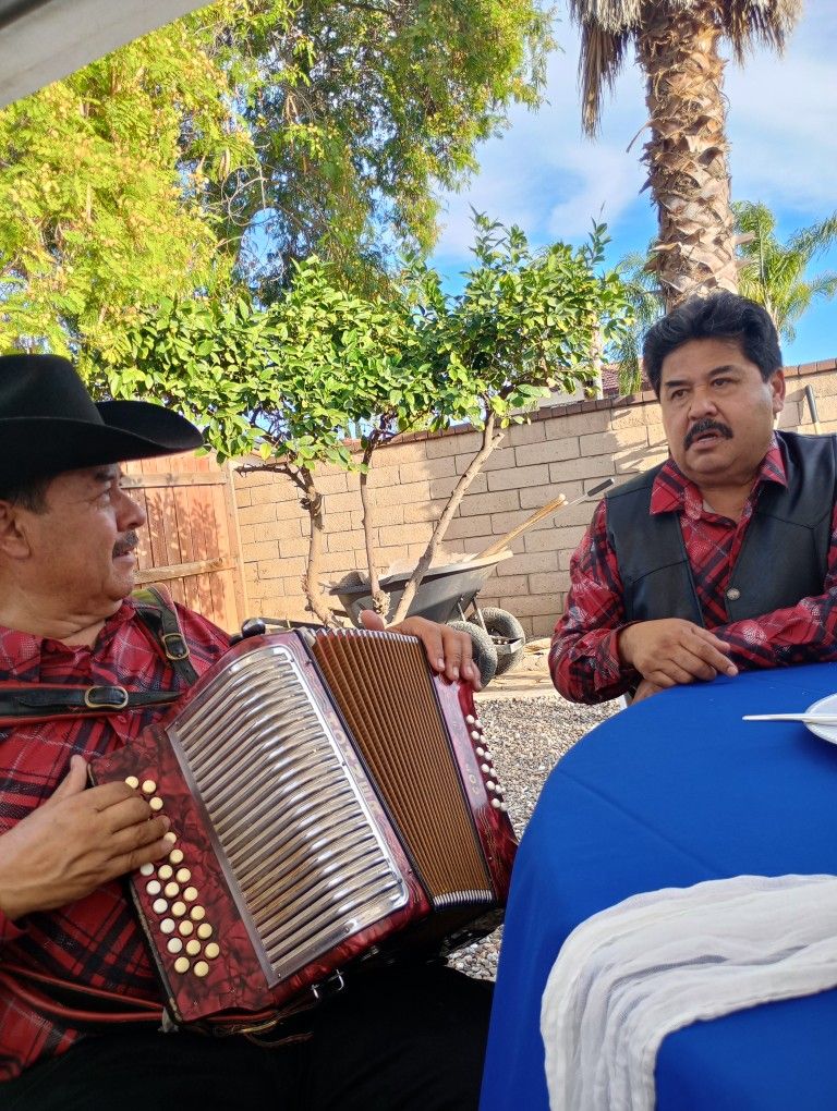 Grupo Norteño Para Cuando Se Le Ofrezca 