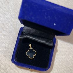 neckless gold no chain