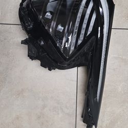 OEM Kia Left Driver Full LED Headlamp Assembly For 2023-24 Sportage 92101-DW110