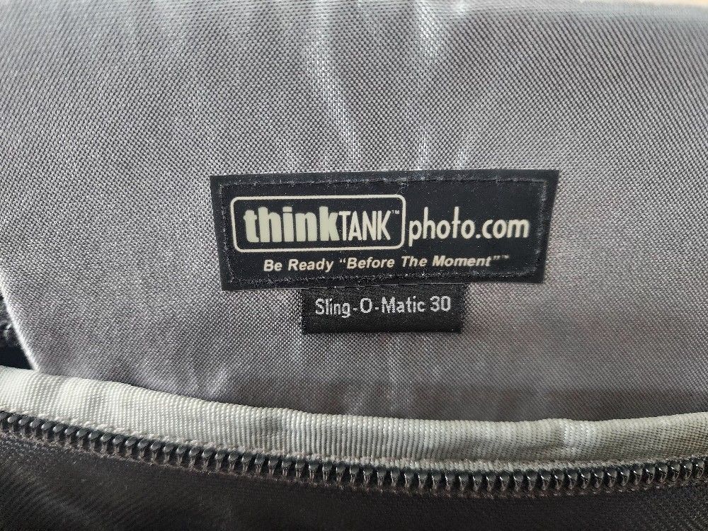 Think Tank Sling-O-Matic 30 SLING camera BAG