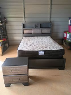 Bernard's Queen size bedroom set ( Free Delivery if Needed)