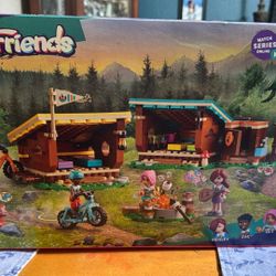 Lego Friends Adventure Camp