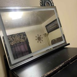 Vanity Mirror 