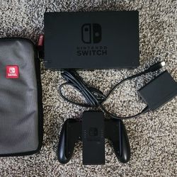 Nintendo Switch  Dock  With Power Cable,  Case,  Joy  Con Controller 