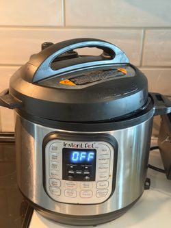 Instant Pot 7-in-1 Electric Pressure Cooker-6QT
