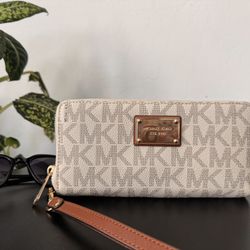 Michael Kors Signature Logo Zip-Around Wallet Wristlet – Vanilla/Cream