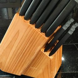 25 Piece Knife Set