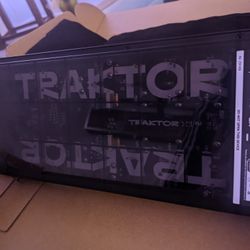 Native Instruments Traktor X1 MK3