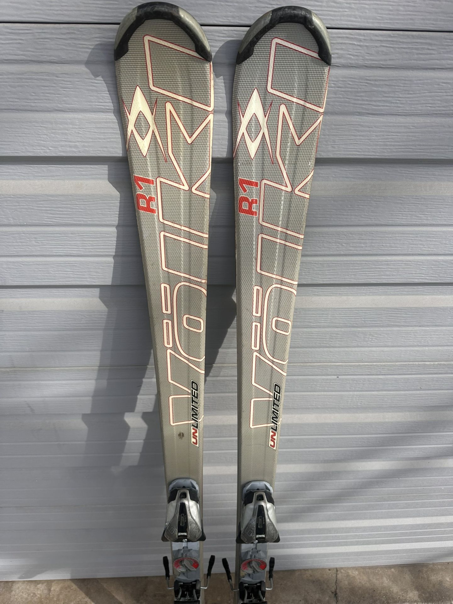 Skis Volkl 170CM
