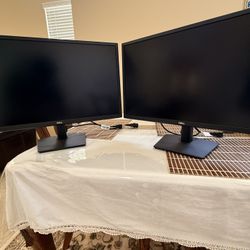 2x Dell 24” Monitors - Excellent Condition