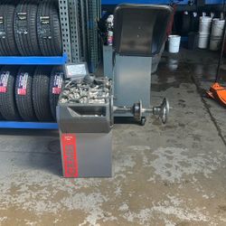Tire Balancer 