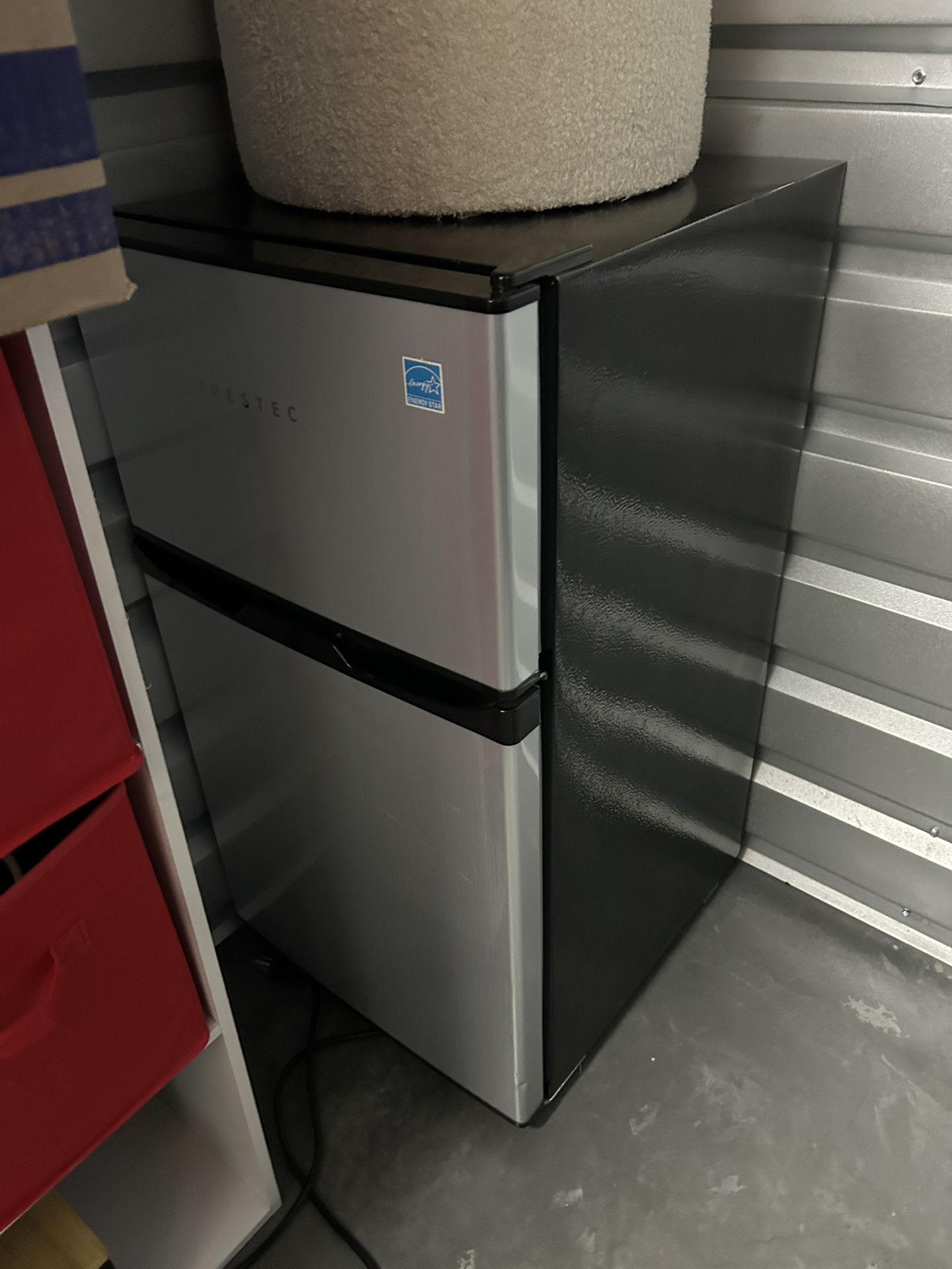 $80 Dollar Mini Fridge