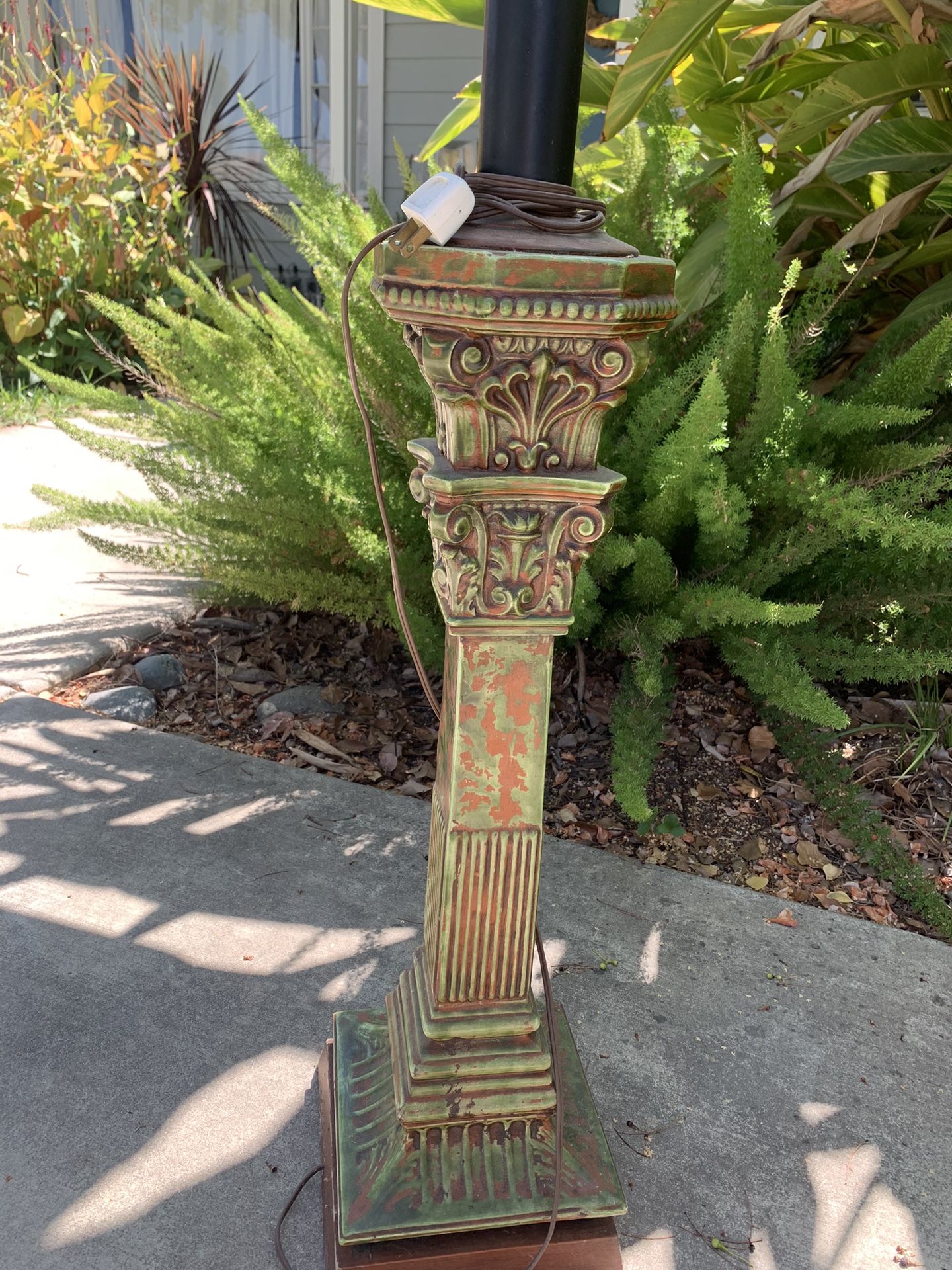 💡 Beautiful Antique Lamp! 💡