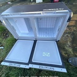 Dometic X-large CFX3 95DZ Dual Zone Powered 12 Volt And 120 Cooler Wi-Fi