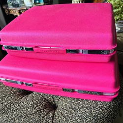  Vintage  Hot Pink Samsonite Saturn  Luggage Clean Excellent Condition 