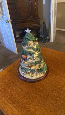Thomas Kinkade Illuminated Nativity Tabletop Tree