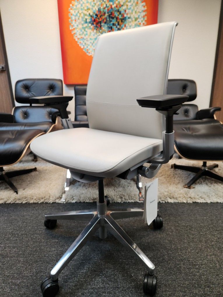 40% TO 50% OFF RETAIL!🔥STEELCASE CHAIRS - LEAP V2 - GESTURE - AMIA - THINK V2  - SIENTO - SERIES 2 FABRIC/LEATHER OPTIONS  PICK-UP- DELIVERY - SHIP  