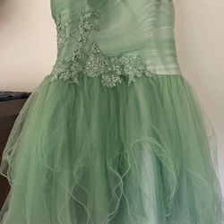 Beautiful Dress Size M