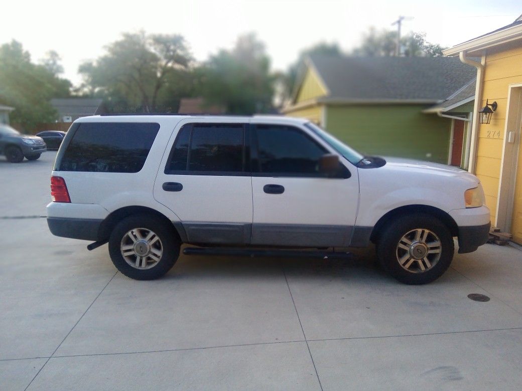 2004 Ford Expedition